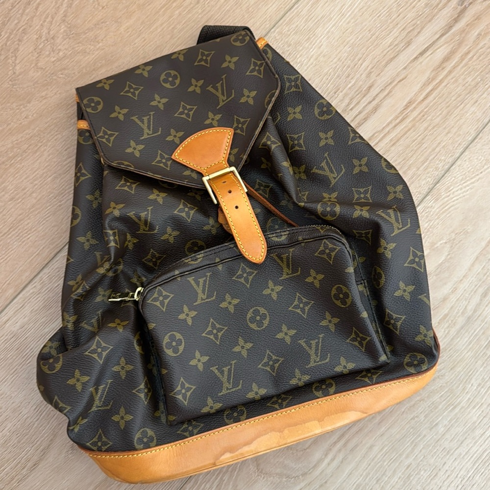 Louis Vuitton Monogram Montsouris MM